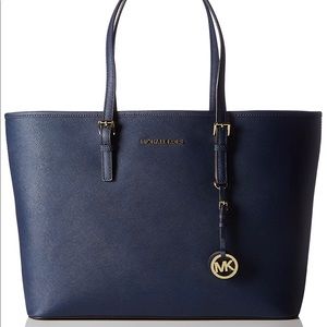 Michael Kors Jet Set Tote